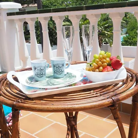 Villa Paradise - Leones