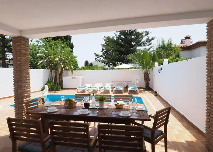 Villa Paradise - Leones